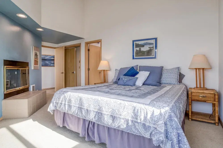 Room 5 of 21