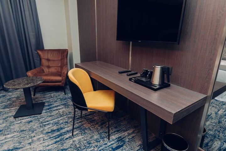 Room 22 of 57