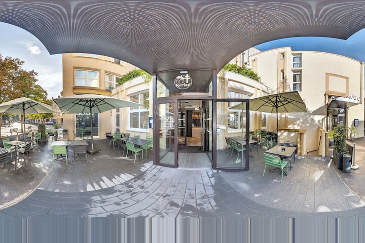 Hotel 73 of 76