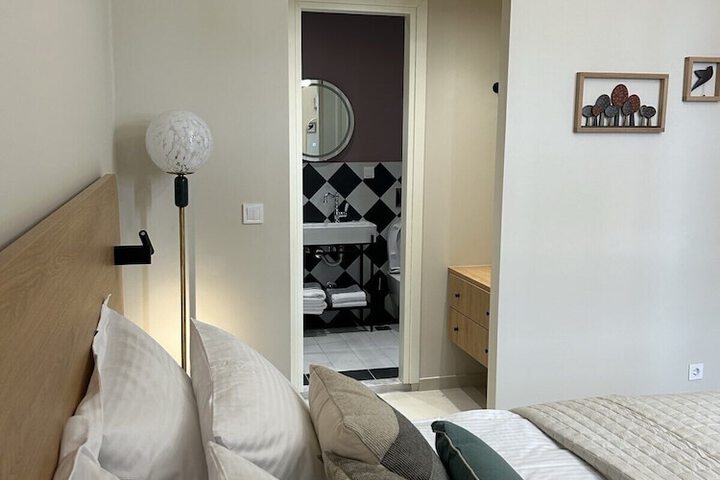 Room 31 of 86