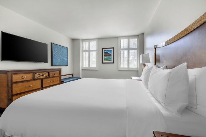 Room 10 of 73
