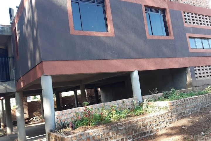 Karara House