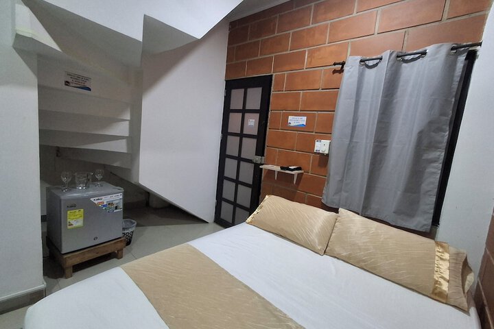 Room 37 of 95