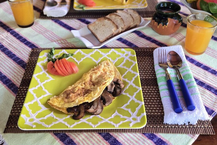 Breakfast/Coffee Service 69 of 229