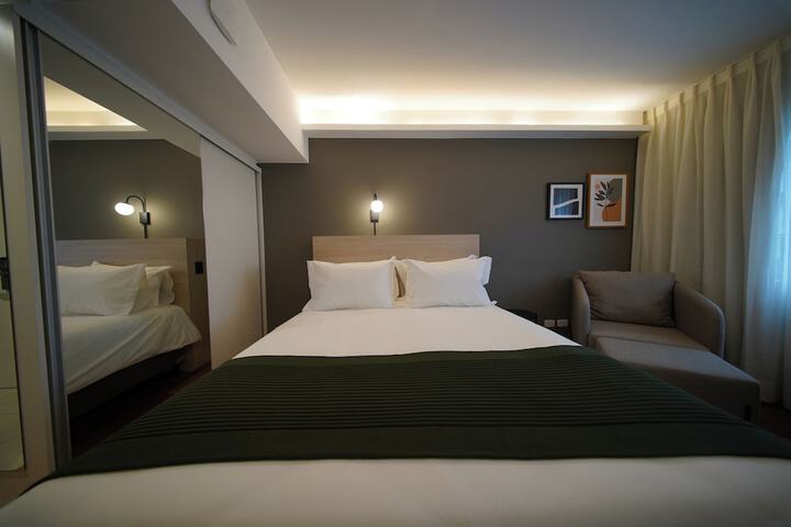 Room 26 of 54