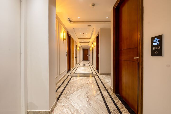 Hotel Interior 13 of 129