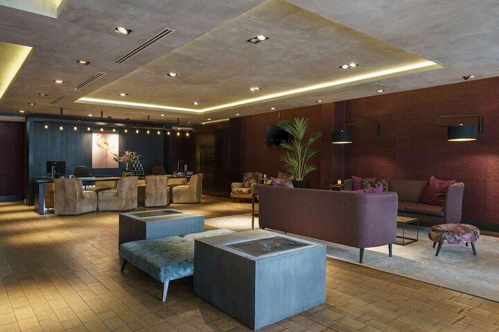 Hotel Interior 6 of 152
