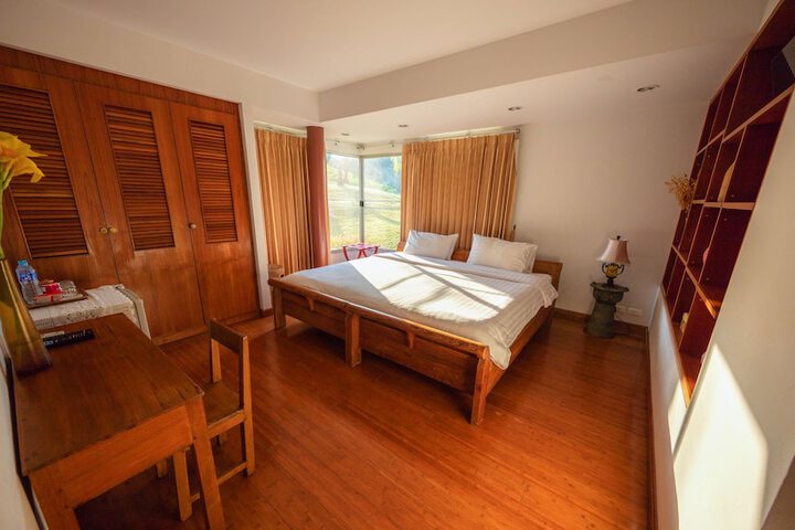 Room 12 of 75