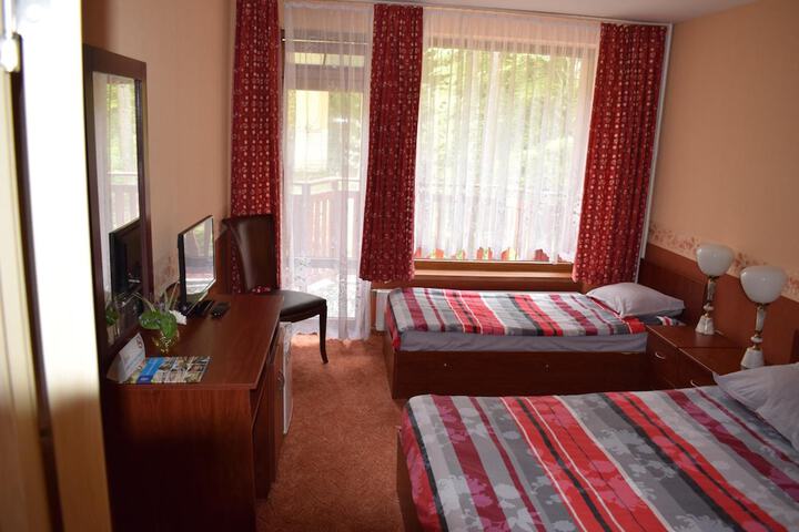Room 8 of 47
