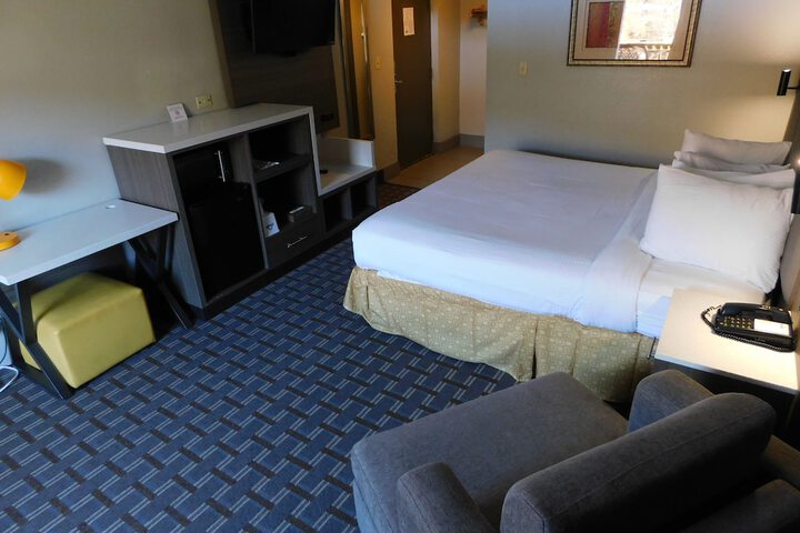 Standard | King Bed (45 of 64)