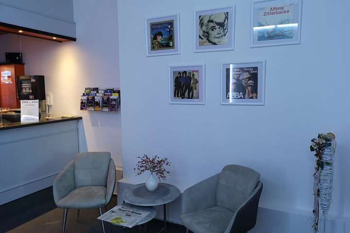 Lobby sitting area