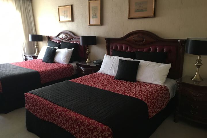 Room 10 of 61