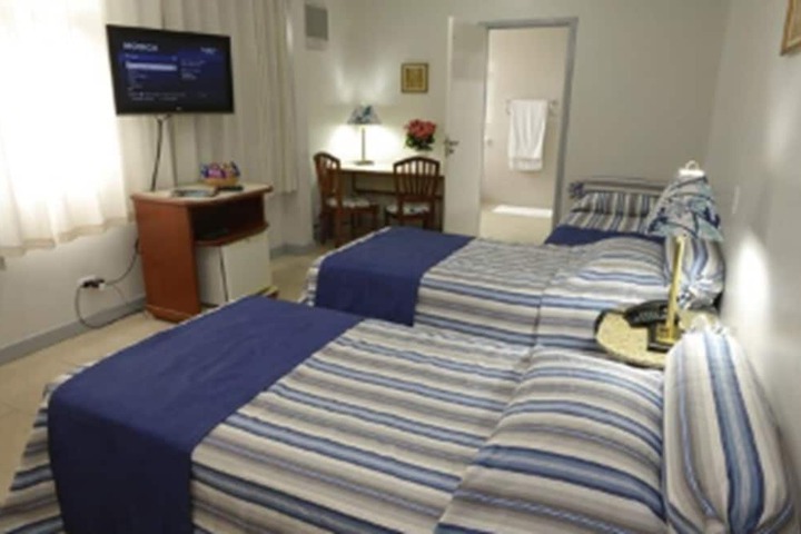 Room 14 of 24