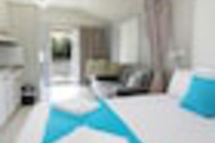 Room 29 of 261