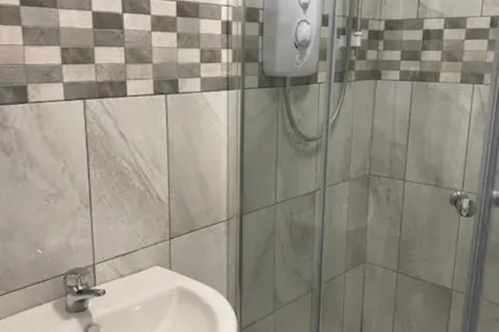 Room 7 of 15