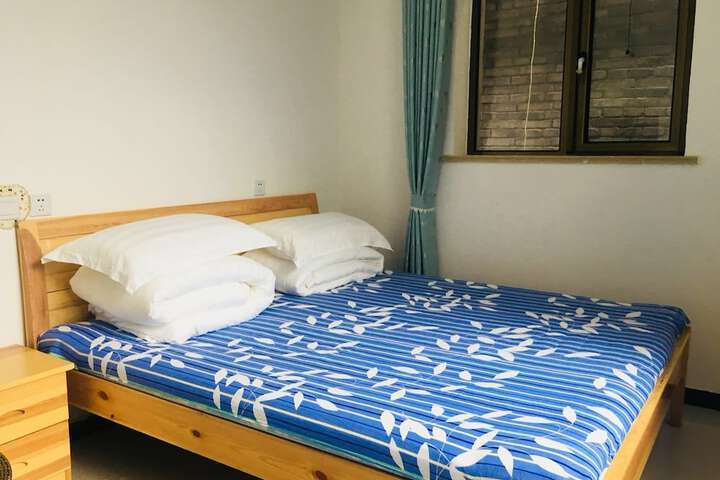 Room 13 of 15