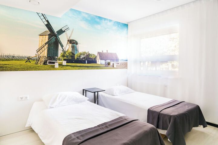 Room 20 of 47