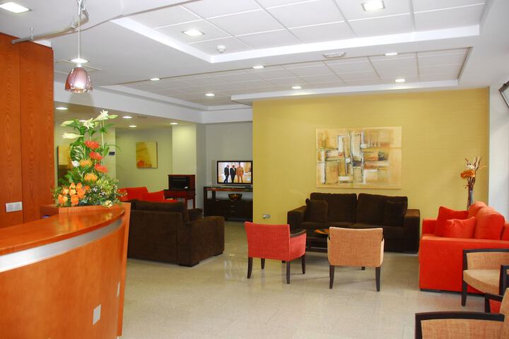 Guest Lobby