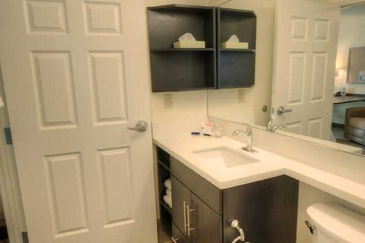 Bathroom sink