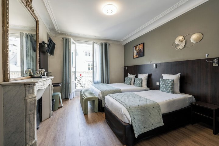 Room 54 of 75