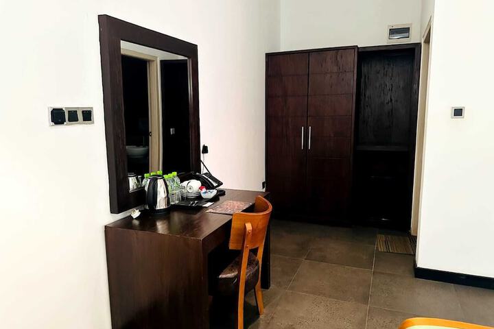 Room 20 of 55