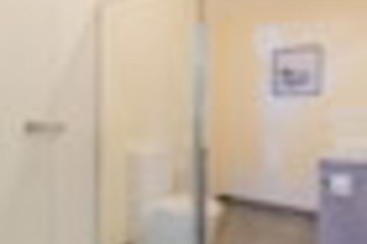 Room 29 of 30