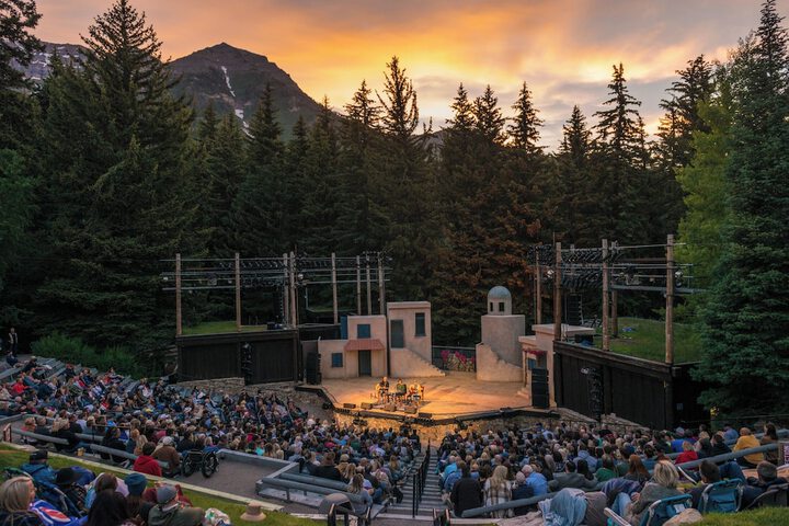 Theater show