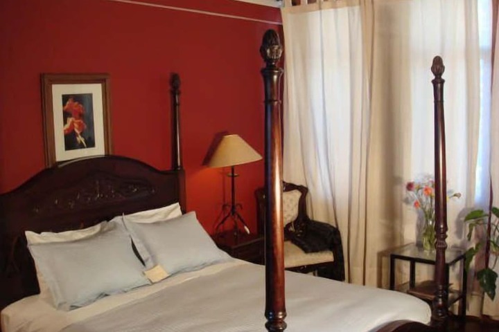 Room 11 of 39