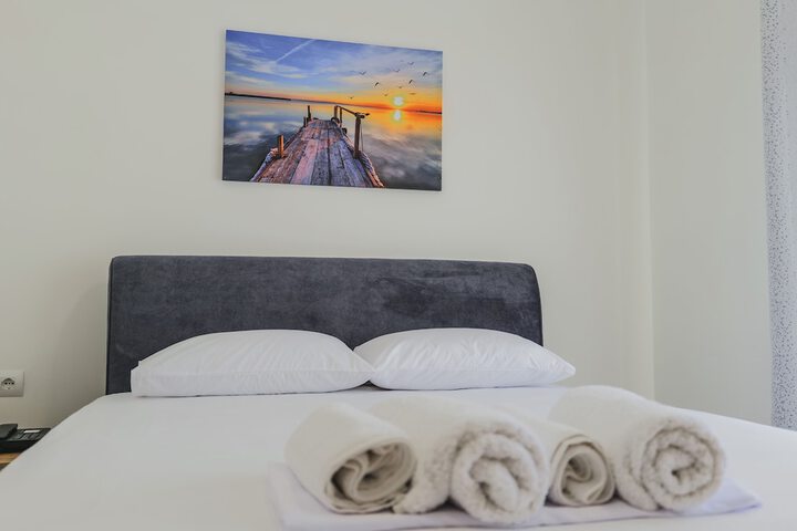 Room 39 of 62