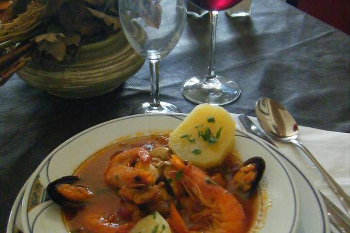 Dining 20 of 42