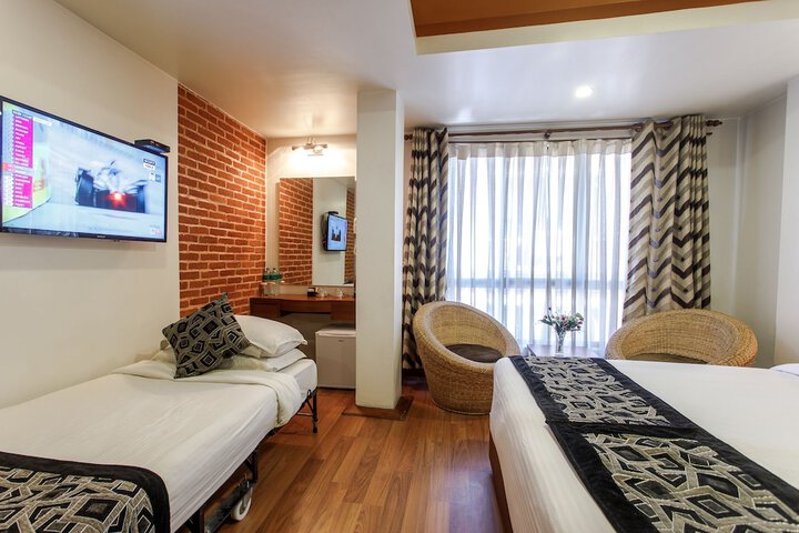 Room 30 of 87