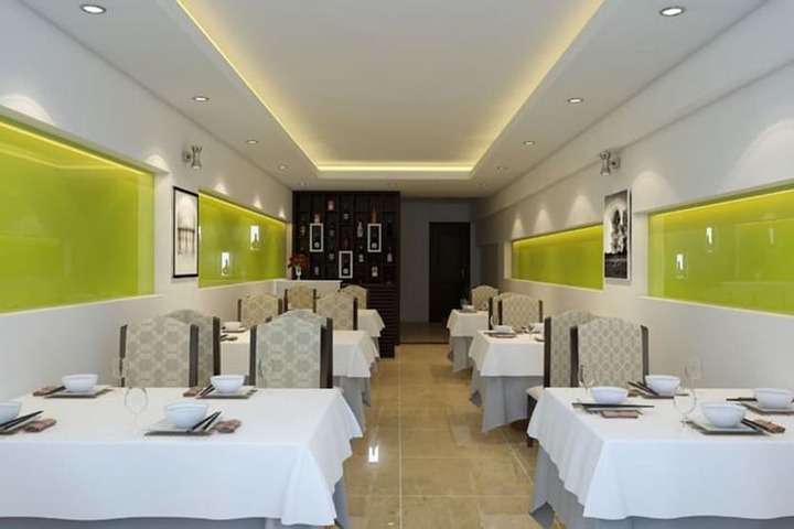 Dining 72 of 89