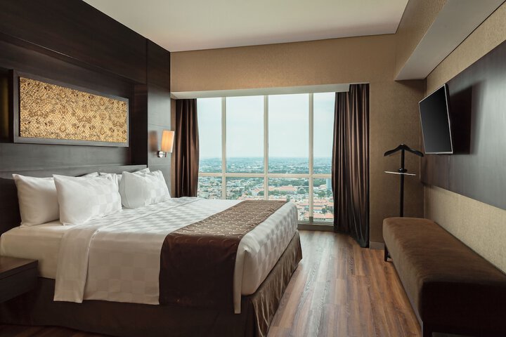 Room 9 of 70