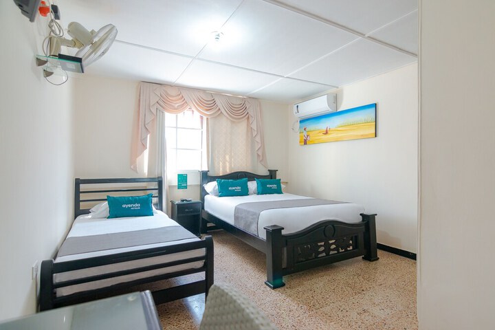 Room 12 of 22