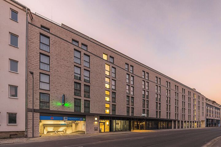 Hotel 106 of 108