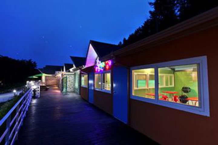 Hotel 6 of 53