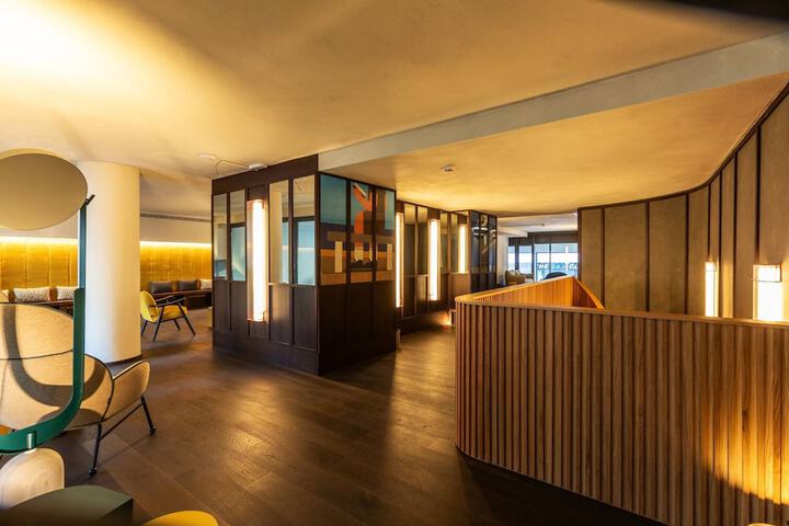 Hotel Interior 194 of 265