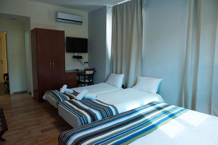 Room 14 of 56