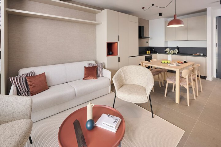 Room 18 of 41