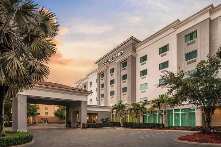 Hotel 42 of 42