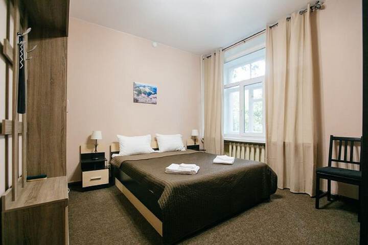 Room 45 of 94