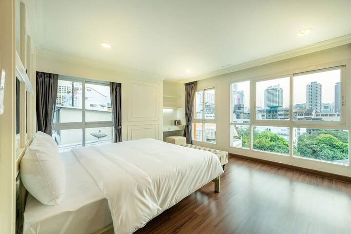 Room 20 of 73