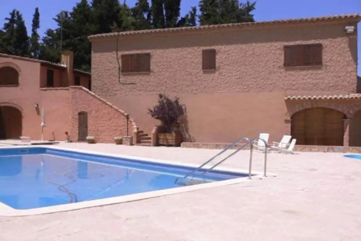 Pool 6 of 11
