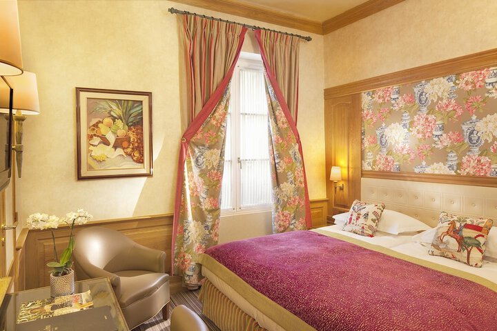 Room 19 of 51