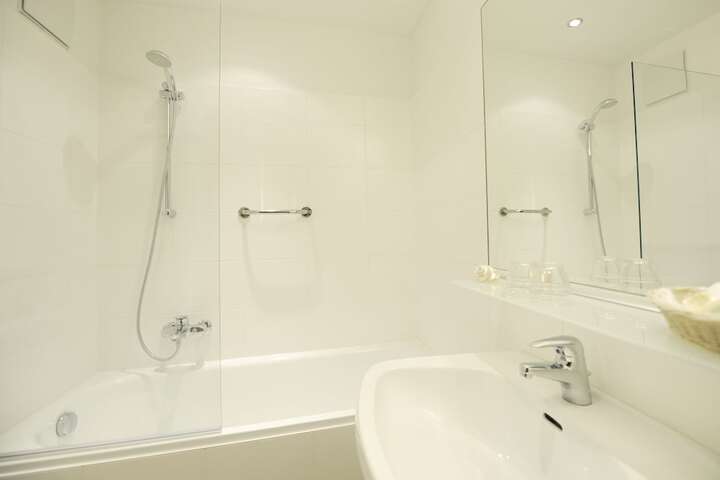 Bath Photo