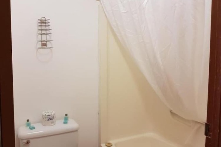 Room 17 of 30