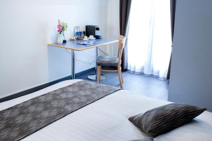 Room 25 of 56