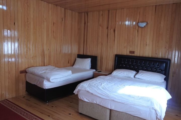 Room 5 of 29