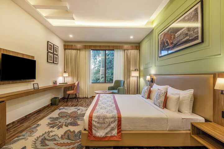 Room 6 of 21