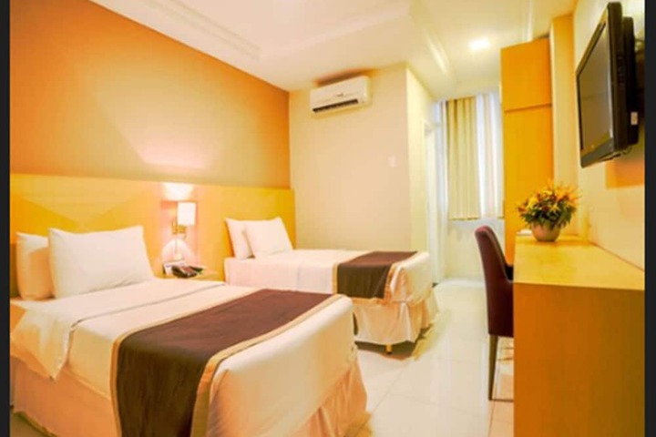 Room 10 of 55